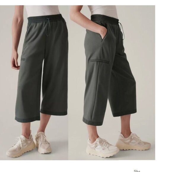 Athleta Triumph Hybrid Wide Leg Crop Pants Bali Green Size 2X - Picture 1 of 13